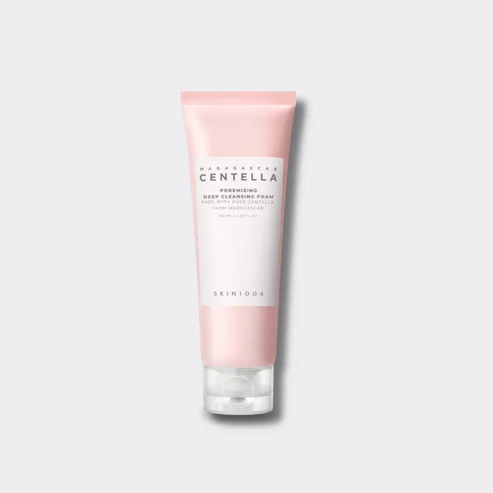240_dae201ac-c0eb-490f-94fd-3e1096e0f3fb.webp MADAGASCAR CENTELLA POREMIZING DEEP CLEANSING FOAM - Imagen 1