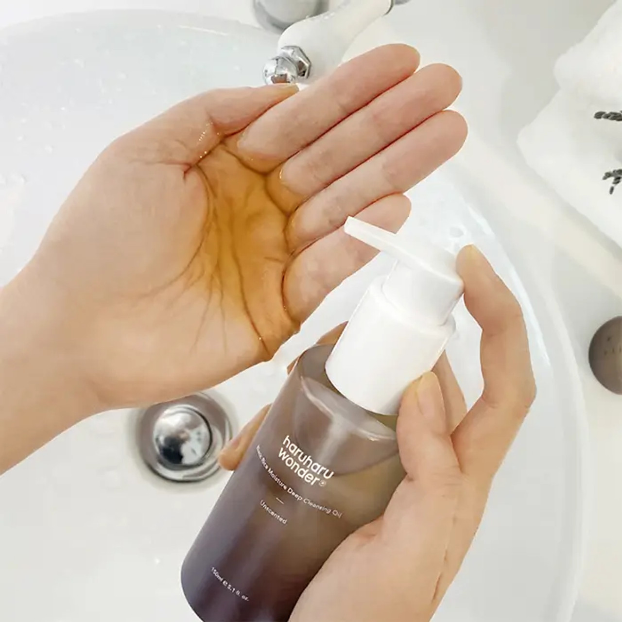 BLACK RICE MOISTURE DEEP CLEANSING OIL - Imagen 2