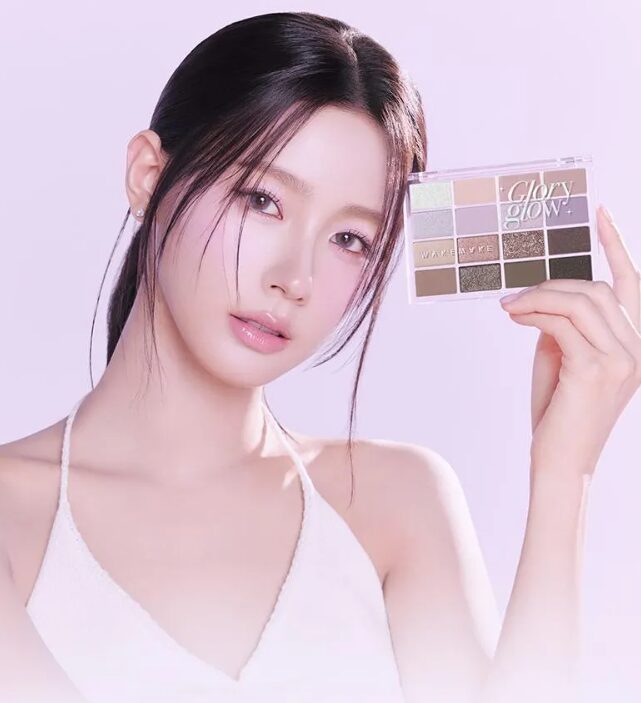 SOFT-BLURRING-EYE-PALETTE-RENEWAL.jpg SOFT BLURRING EYE PALETTE RENEWAL - Imagen 1